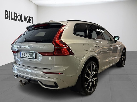 Volvo XC60 4 of 17