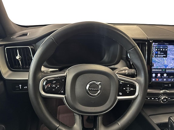 Volvo XC60 9 of 17