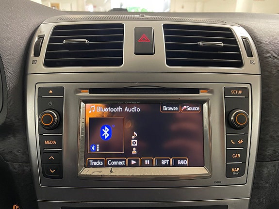 Toyota Avensis 19 of 25