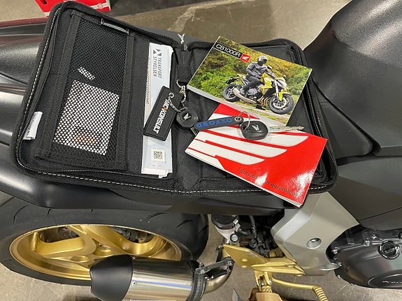 Honda CB1000 R ABS cb 1000 r cbr1000 cbr-1000 10 of 10