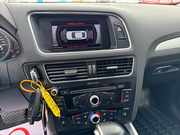 Audi Q5 10 of 17