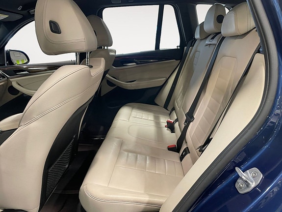 BMW X3 14 of 26