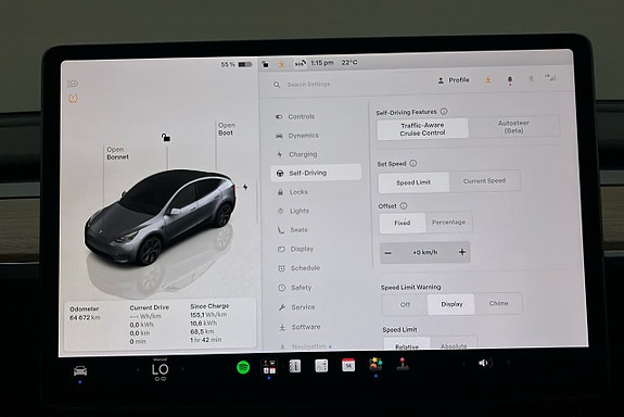 Tesla Model Y 19 of 21