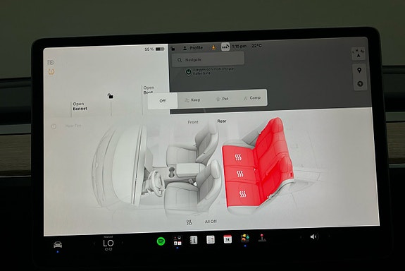 Tesla Model Y 17 of 21