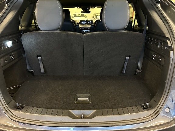 Mazda CX-80 18 of 27