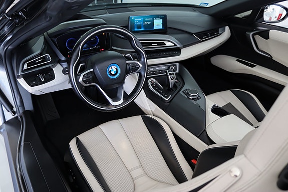 BMW i8 8 of 18