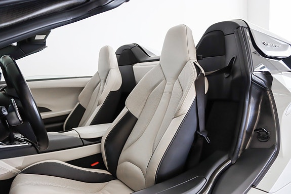 BMW i8 9 of 18