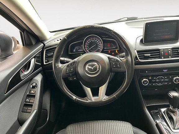 Mazda 3 14 of 26