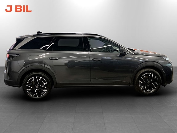 Peugeot 5008 4 of 14