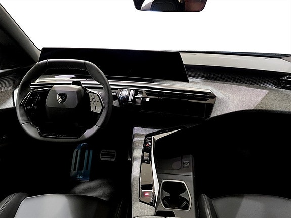 Peugeot 5008 2 of 13