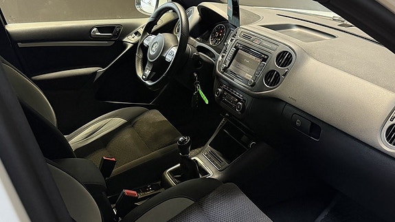Volkswagen Tiguan 22 of 24