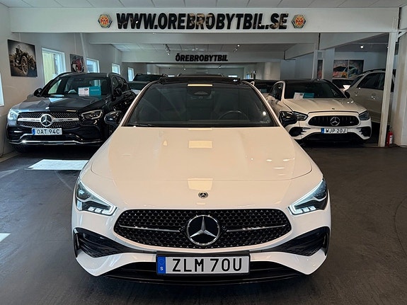 Mercedes-Benz CLA200 25 of 25