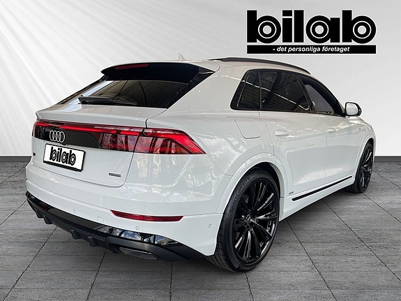 Audi Q8 4 of 14