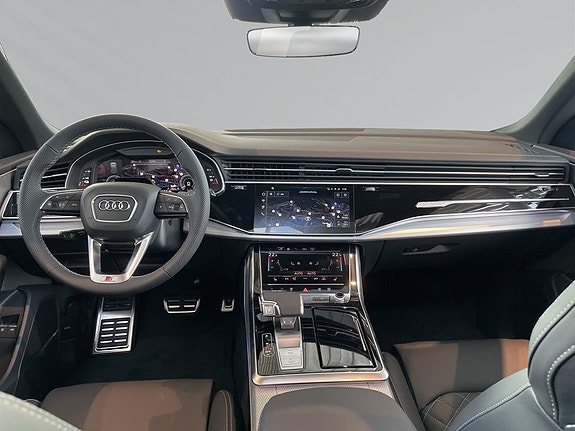 Audi Q8 7 of 14