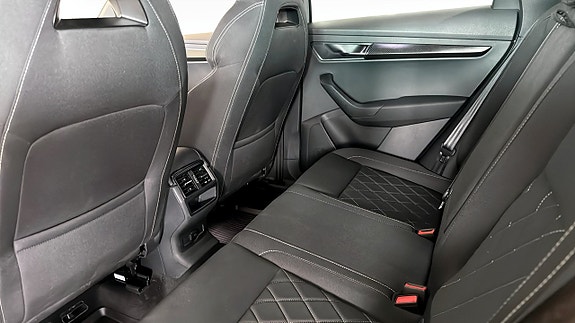 Skoda Karoq 12 of 14