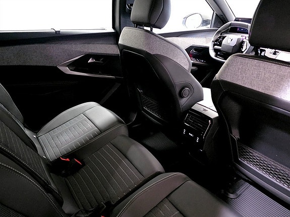 Peugeot 5008 11 of 13