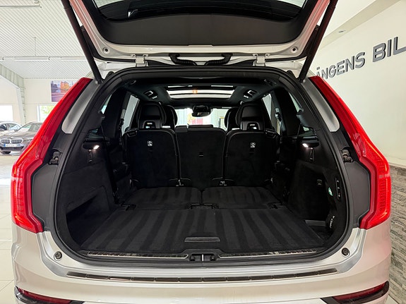 Volvo XC90 21 of 30