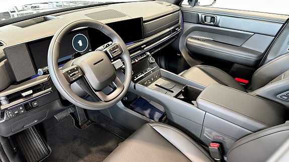 Hyundai Santa Fe 8 of 15