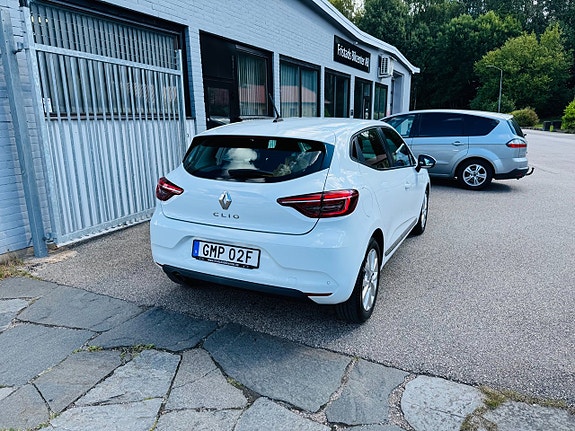 Renault Clio 3 of 25