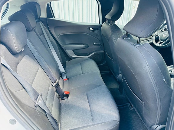 Renault Clio 6 of 25
