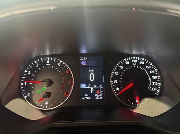Renault Clio 21 of 25