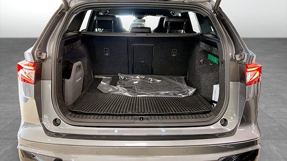 Skoda Enyaq 12 of 25