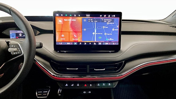 Skoda Enyaq 9 of 25