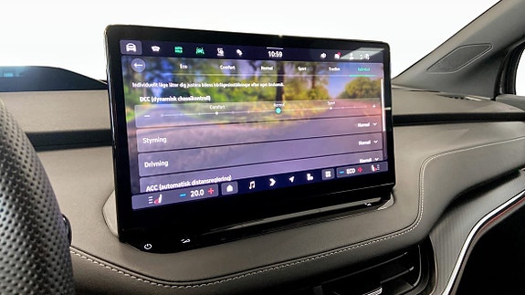 Skoda Enyaq 23 of 25