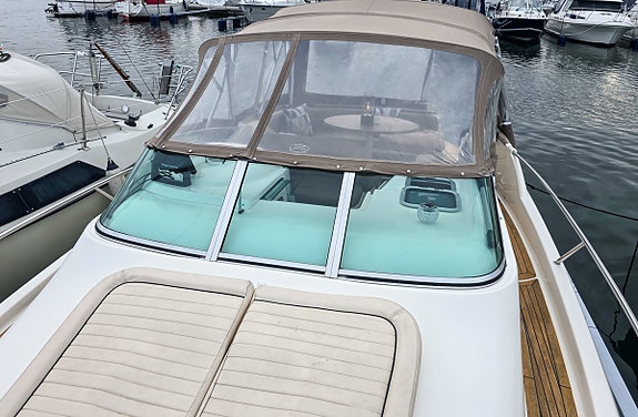 Jeanneau 805 Leader 2001 Volvo Penta V8-350 2023 2 of 12