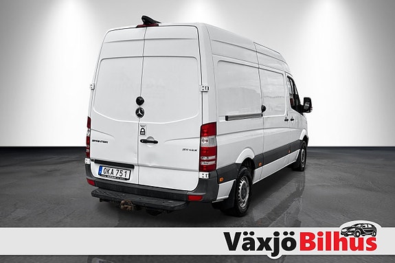 Mercedes-Benz Sprinter 211 4 of 13