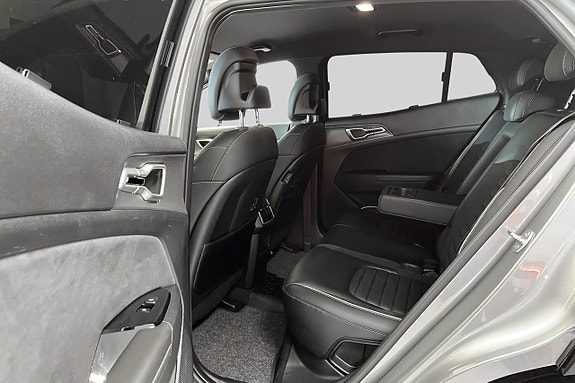 Kia Sportage 9 of 16