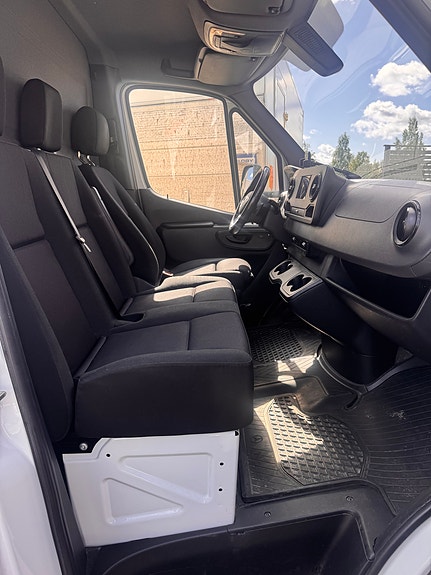 Mercedes-Benz Sprinter 317 5 of 15
