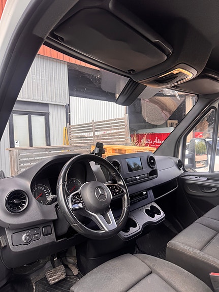 Mercedes-Benz Sprinter 317 3 of 15