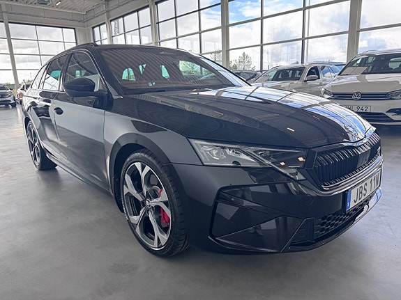 Skoda Octavia RS 6 of 25