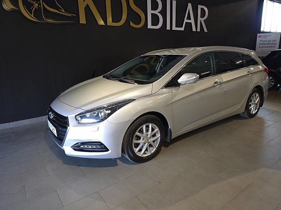 Hyundai i40 2 of 14