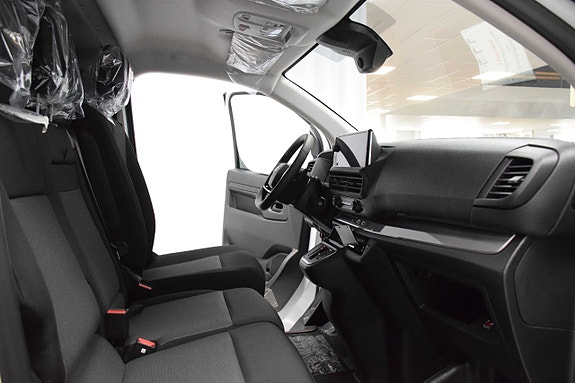 Opel E-Vivaro 16 of 20