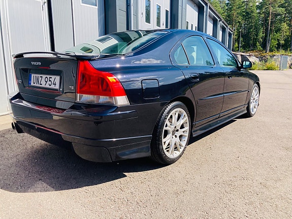Volvo S60 4 of 9
