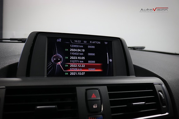 BMW 118d 29 of 30