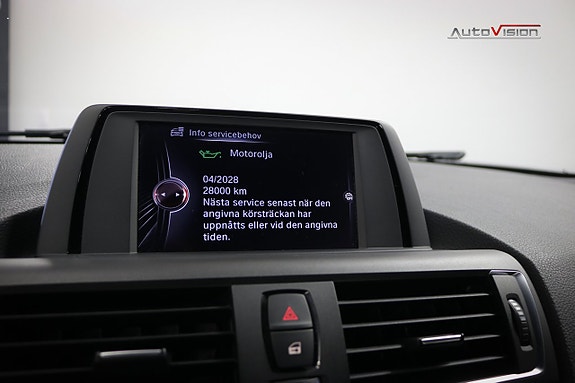 BMW 118d 27 of 30
