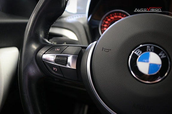 BMW 118d 16 of 30
