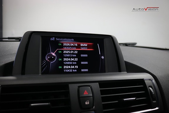 BMW 118d 28 of 30