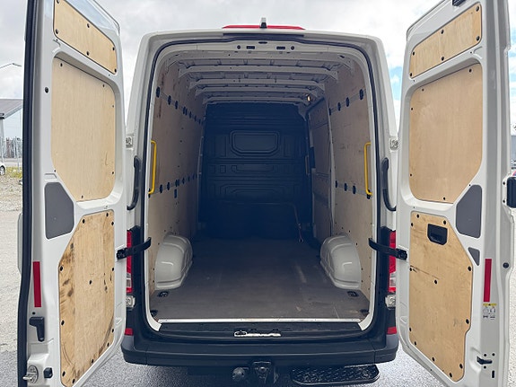 Volkswagen Crafter 35 22 of 27