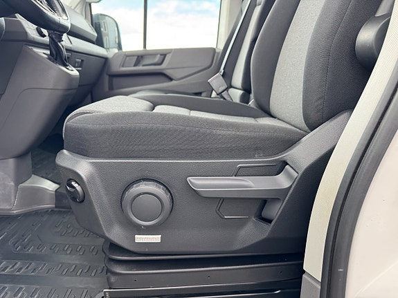 Volkswagen Crafter 35 10 of 27
