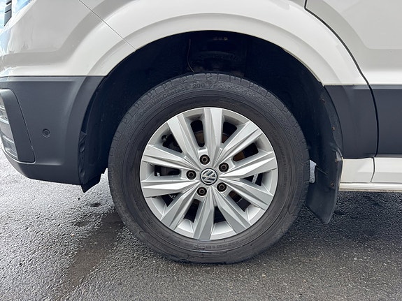 Volkswagen Crafter 35 21 of 27