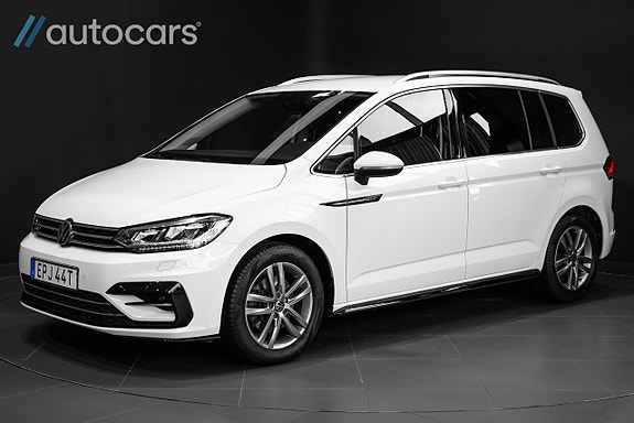 Volkswagen Touran 6 of 30