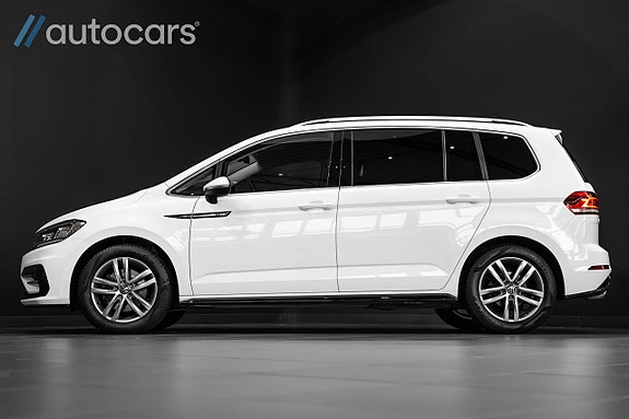 Volkswagen Touran 5 of 30