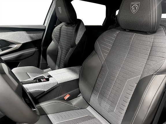 Peugeot 5008 14 of 14