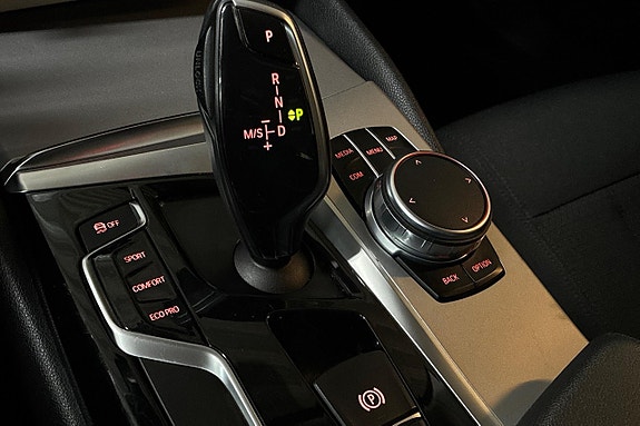 BMW 520d 26 of 30