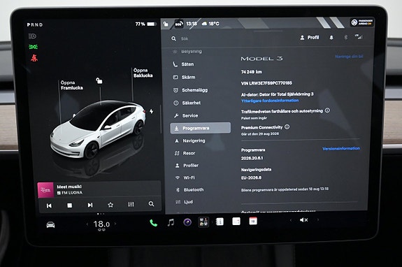 Tesla Model 3 12 of 27