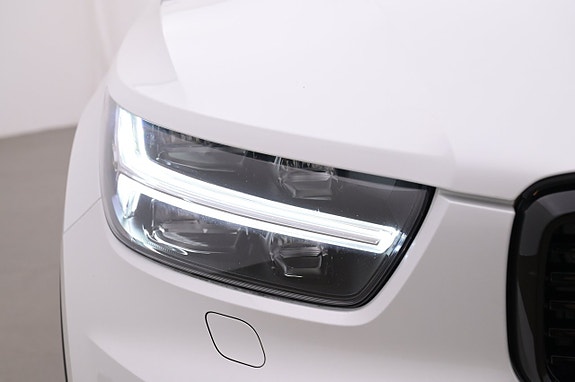 Volvo XC40 25 of 27